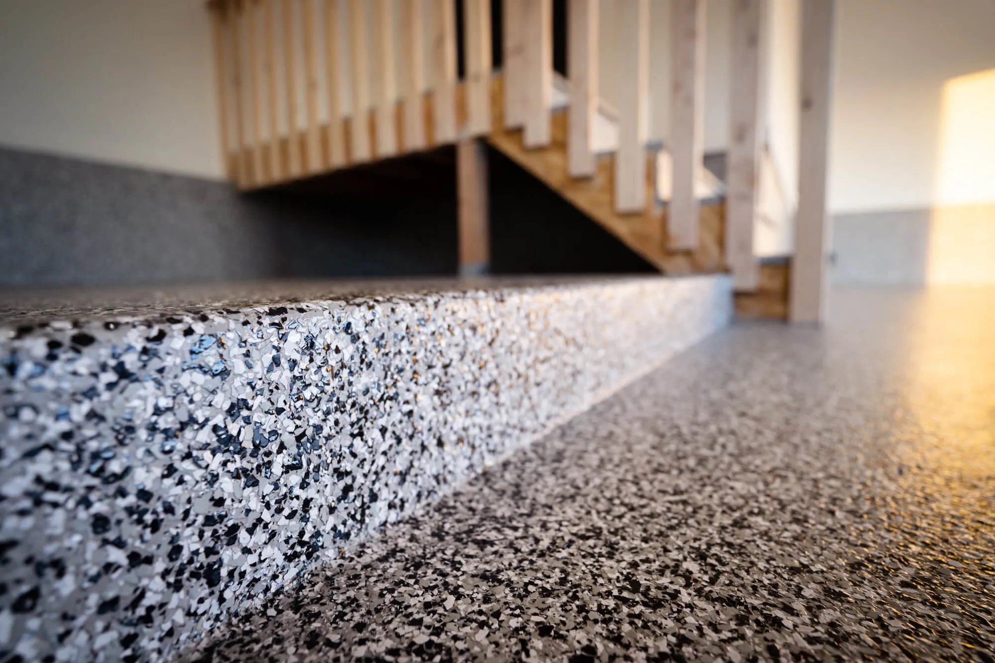 logan epoxy flooring domino flakes